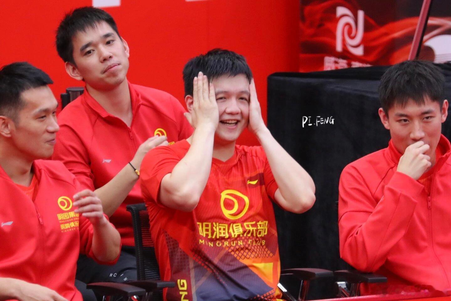 小咚咚，我想你永远自由生长不被束缚[抱一抱]  ​​​