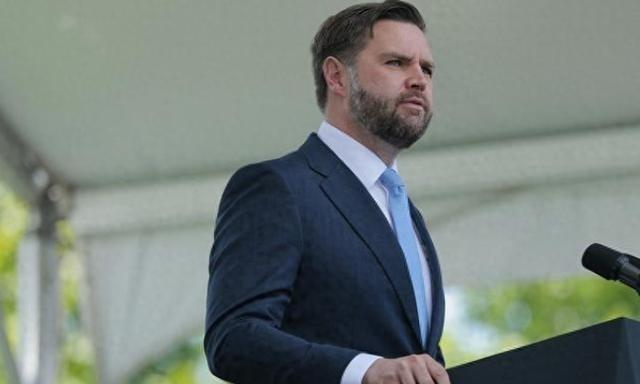 万斯居然也成了最大赢家？美国副总统万斯反对跟伊朗开战，被排挤出了特朗普的权力圈。