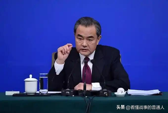 王毅把话掰碎了摔在桌上：台湾就是中国台湾省，没有第二种写法，没有第三种理解，谁想