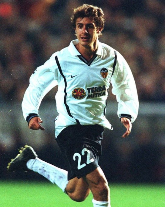 107年前的今天：瓦伦西亚俱乐部正式成立！🦇🇪🇸你最喜欢的瓦伦西亚球员是谁