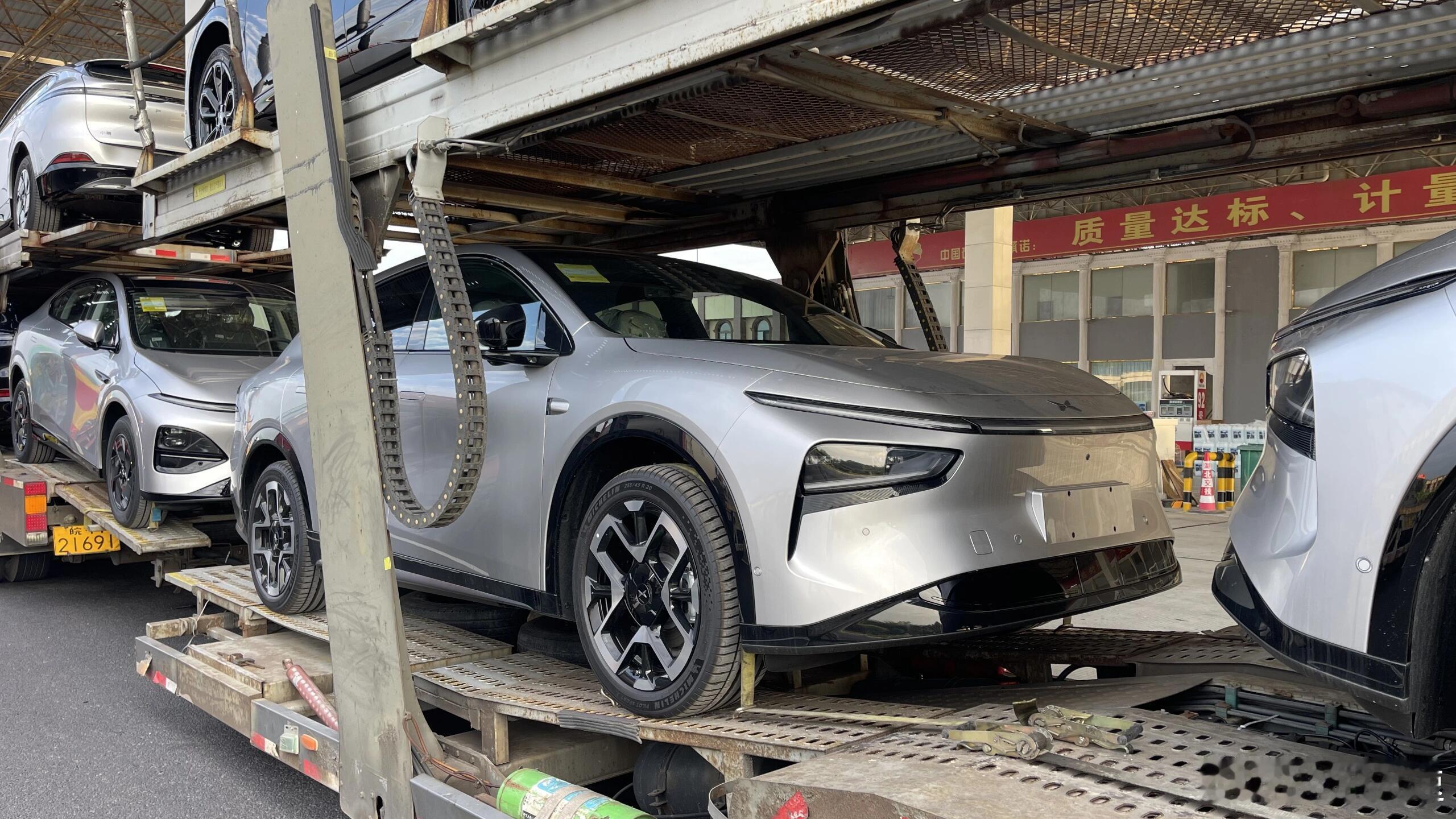 小鹏G7即将到店，6月5日亮相？新车定位中型纯电SUV，相比特斯拉Model Y