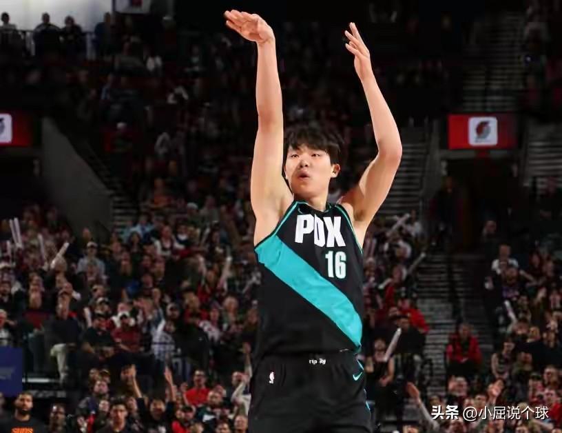 9+5+3依旧美中不足！三分球没进还有3次失误

开拓者110-127不敌太阳队