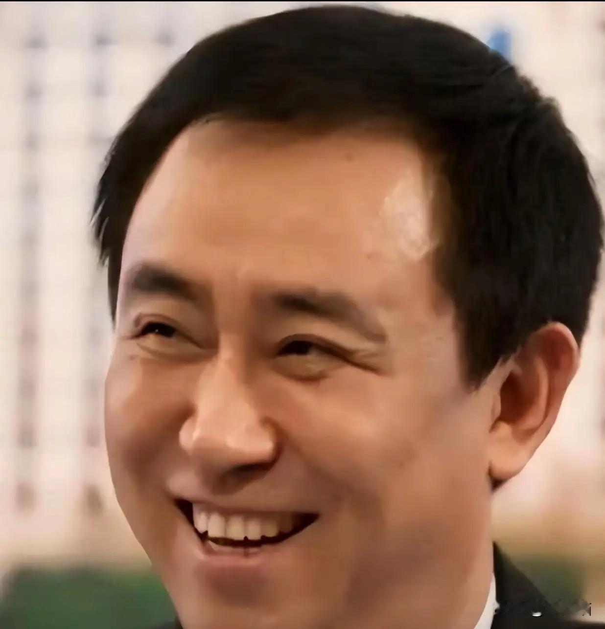 认罪才仨月，许家印这事儿又炸出后续了。恒大歌舞团正式申请破产，账面只剩3.55万