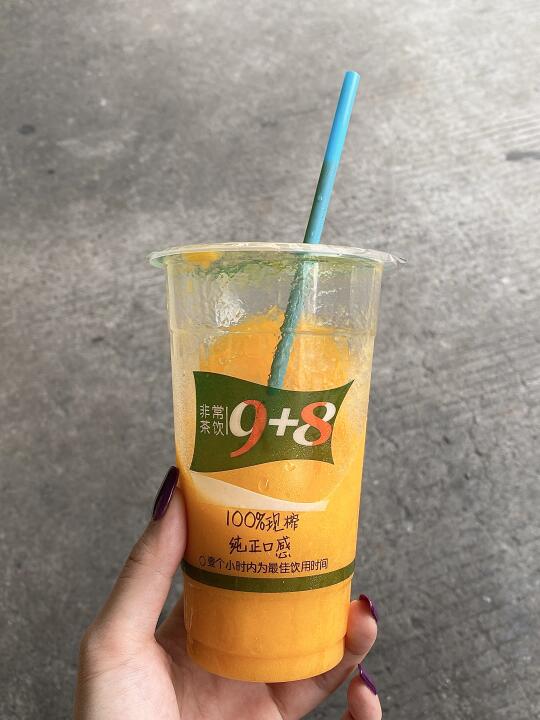 惠州人不语。。。只是一味地喝9+8