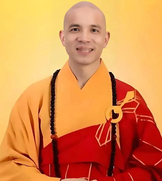 释印乐刚上任就被打脸？

印乐大师这次改得急了

50块的素斋确实贵
但直接取消