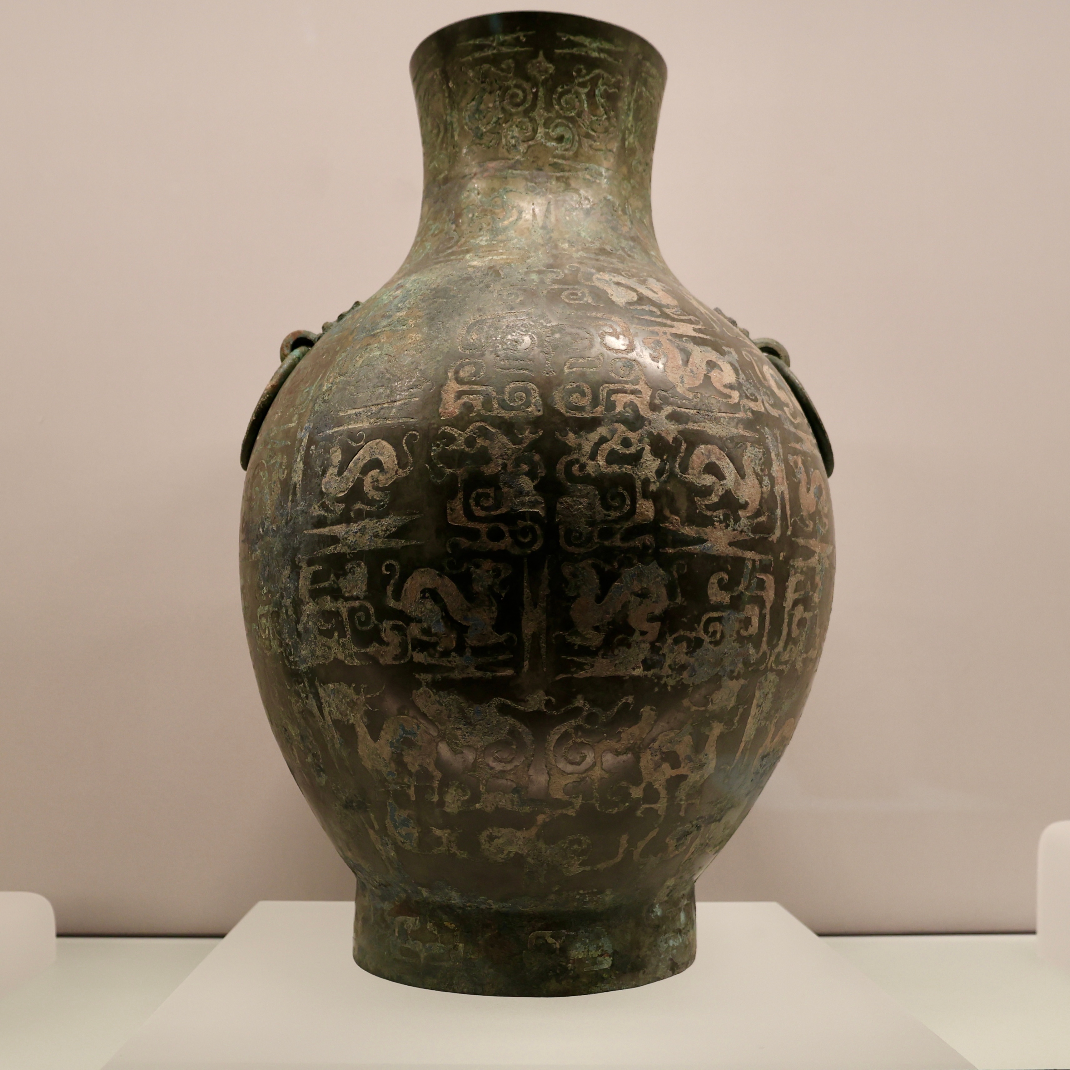 壹點历史  图1图2几何纹盥缶（战国早期，公元前475年一前4世纪中叶）图3图4