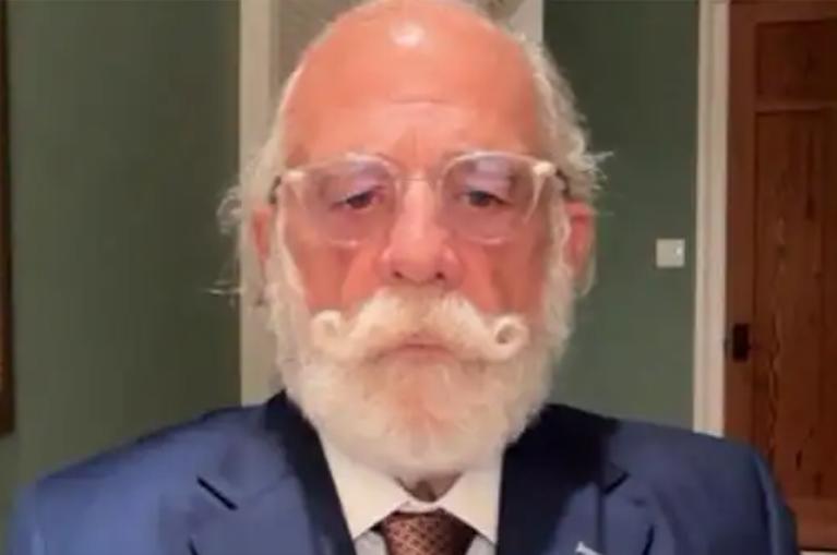 美国政坛曝出惊天猛料，特朗普前御用律师实名举报：特朗普认知彻底崩了，还被人利用要