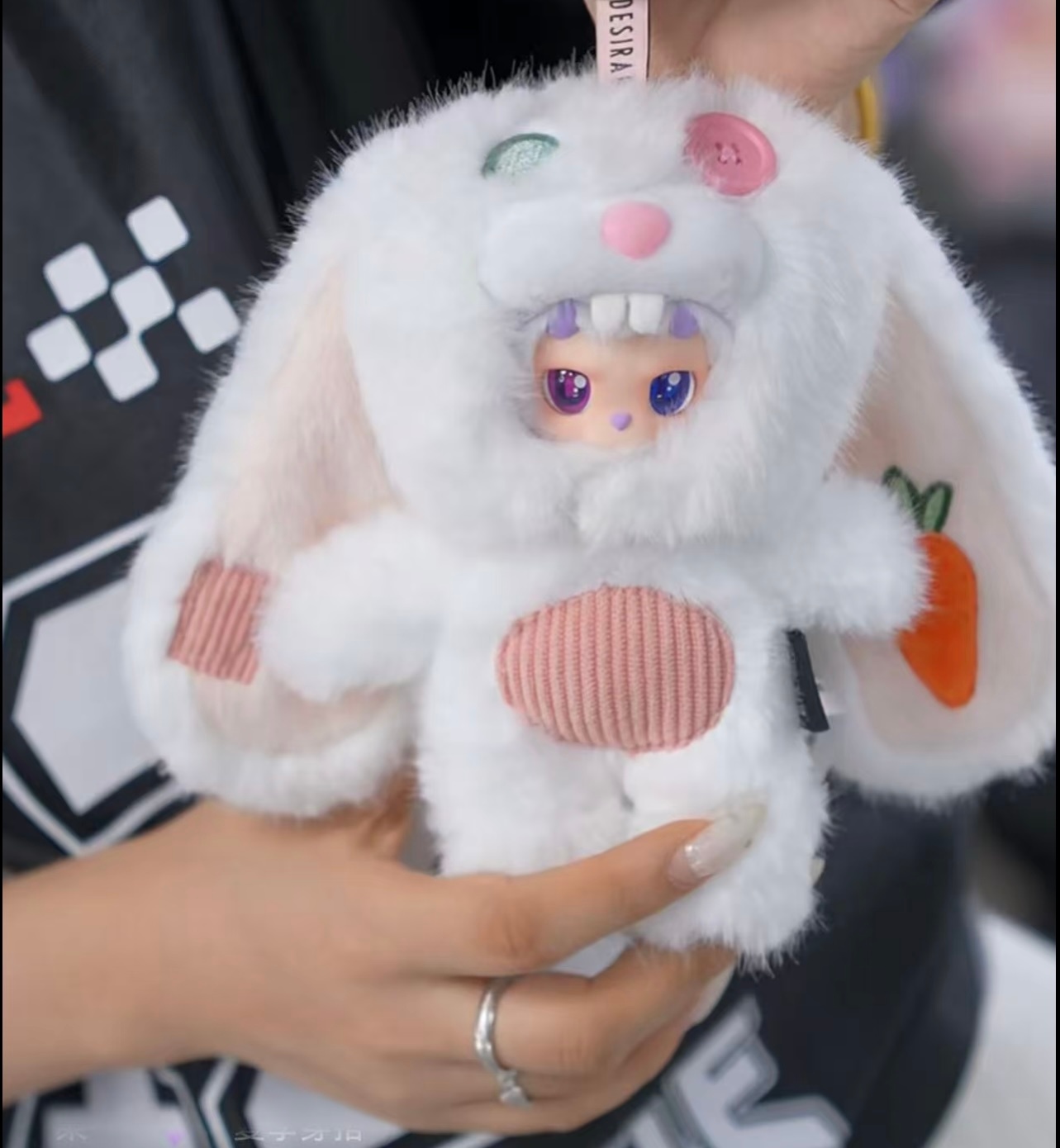 太可爱了吧 ！还有两个小门牙🐰 