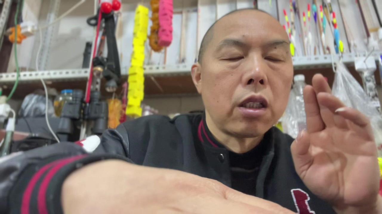 1️⃣配方比例：先准备150克原料，加入10克DMPT、1016克香（此处应为1