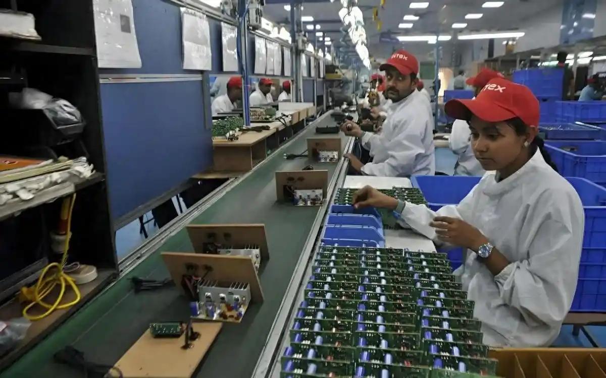 在美国市场的手机供应量输给印度，我们真的危险了？看透这组排名背后的逻辑，你才知道