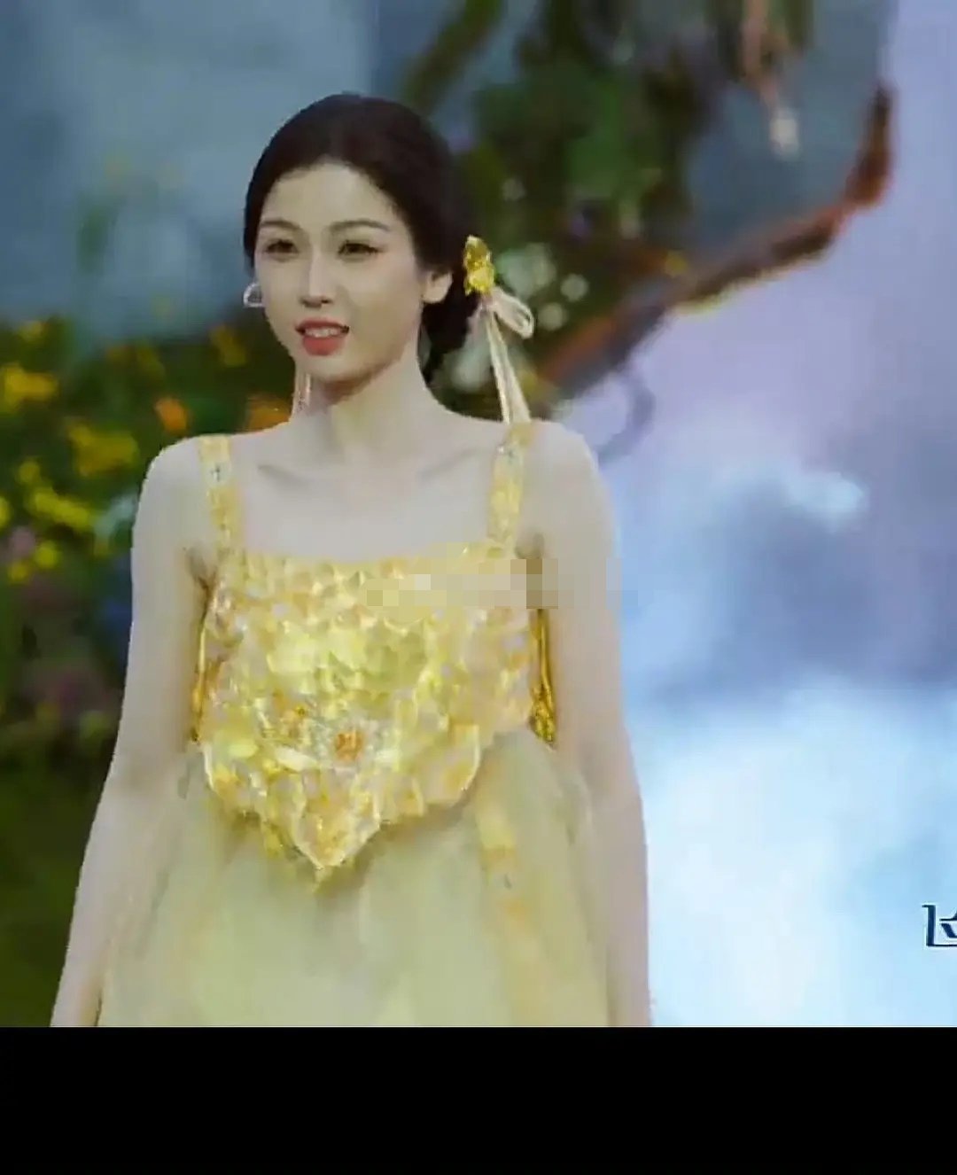 虞书欣路透没赢过吧，怪不得总是戴口罩 