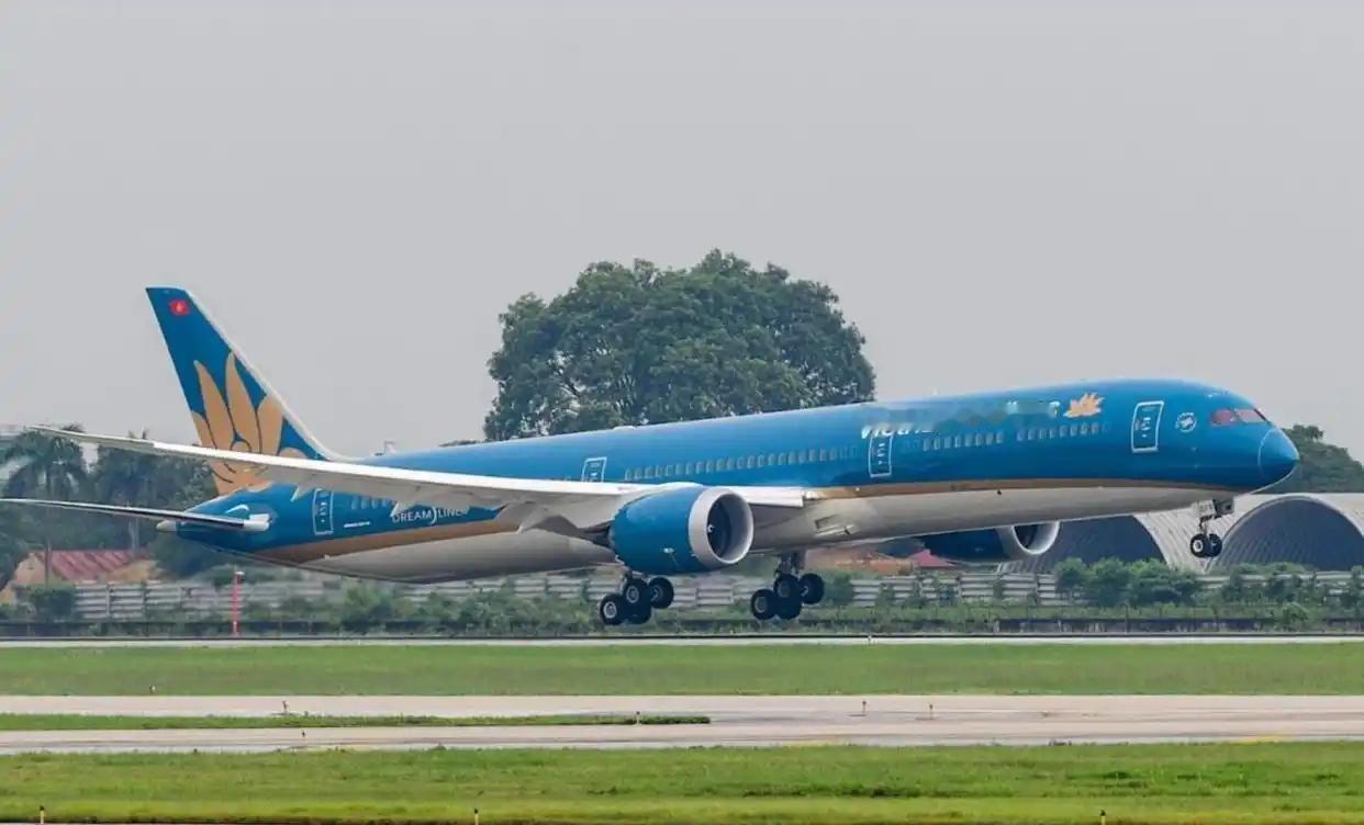 越南民航遭遇卡脖子，国内航班大幅缩减，高铁项目迎来契机


受全球能源市场波动及