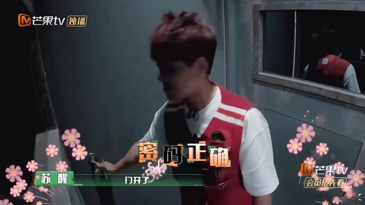 #张远问王铮亮时间都去哪了# 以往听王铮亮唱《时间都去哪了》，这次在密逃有人直接