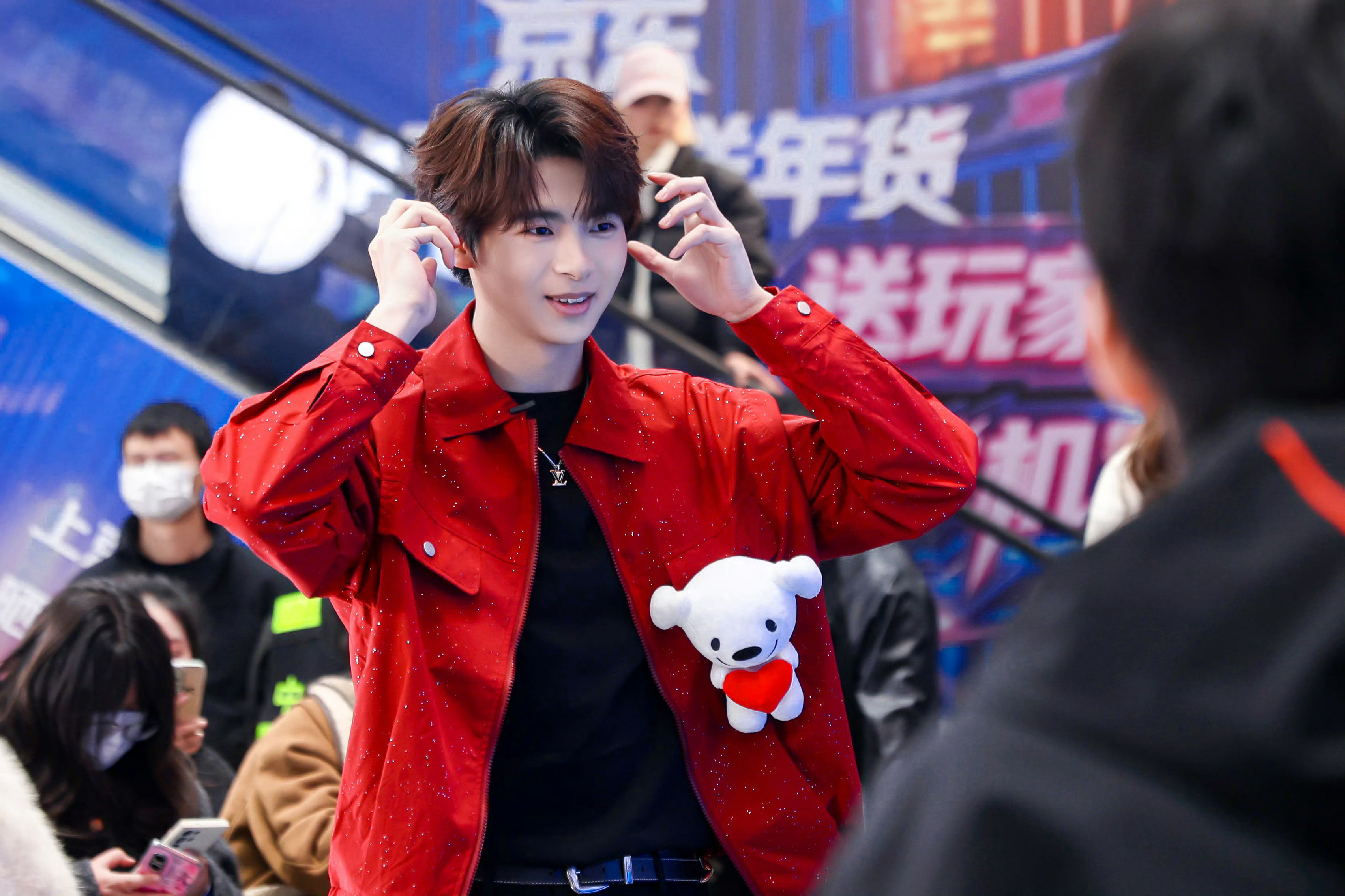 伞兵paraboy  红红火火好明媚的扒拉！2026pel吃鸡基础搭子就不基础