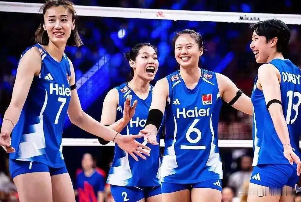 随着日本女排3-0完胜越南，没有意外1/4决赛对阵基本上出来了

1   中国?