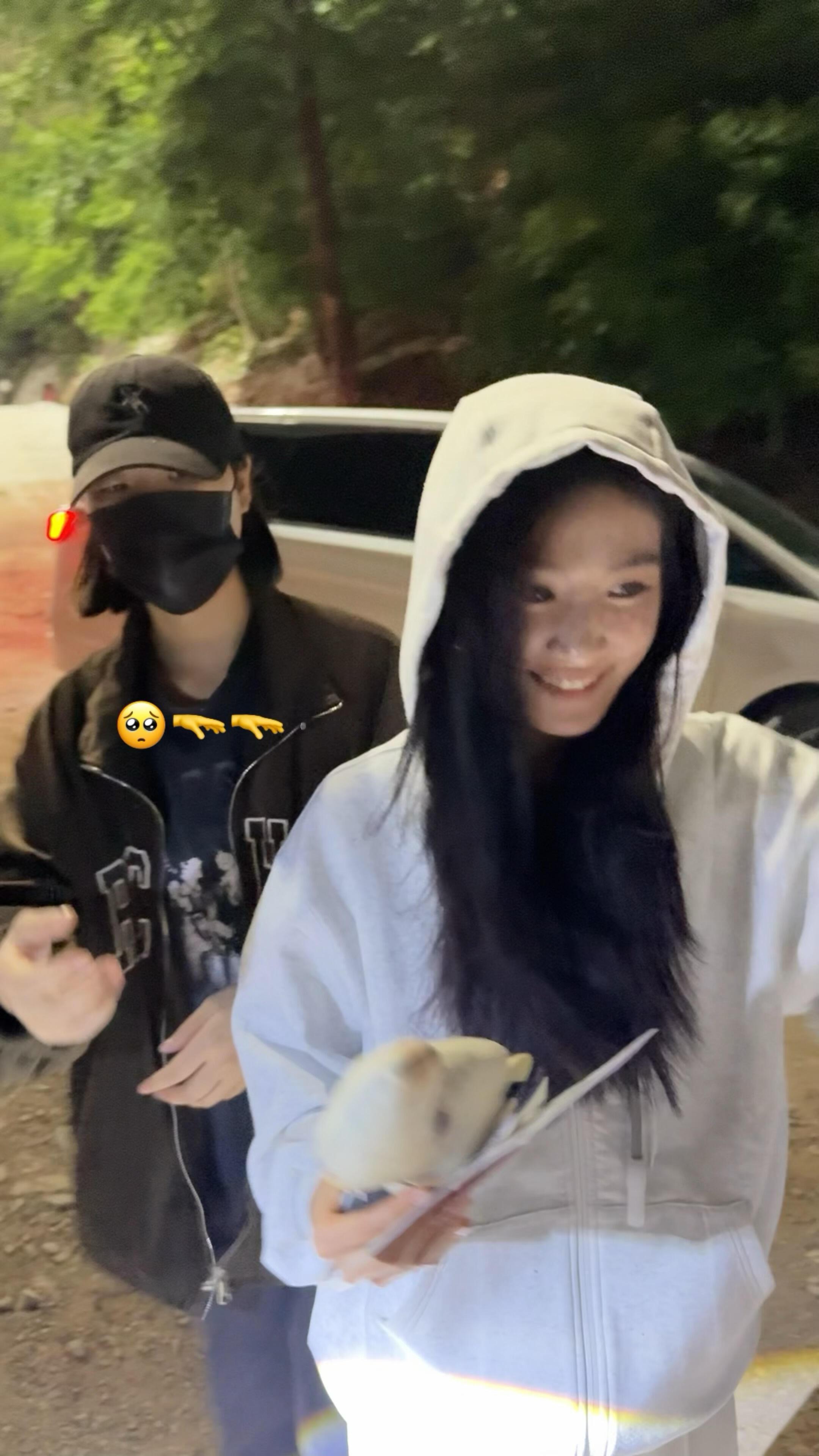 卢昱晓的资源卢昱晓不敬业争议卢昱晓一直是很好的人 线下见完晓晓真的会感叹她的温柔