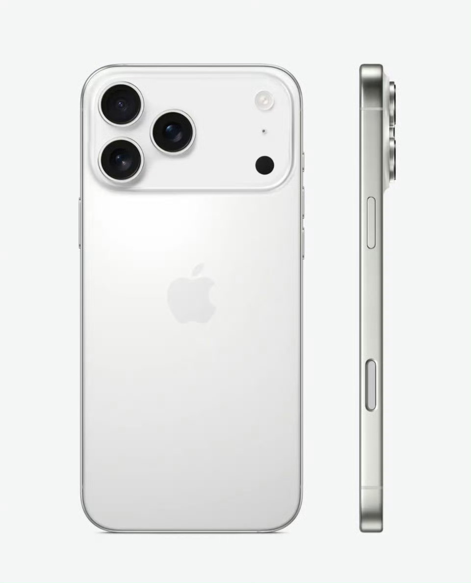 你考虑换iPhone17吗 肯定换啊，但是它更多的时候只是车钥匙，你会换么？ ​