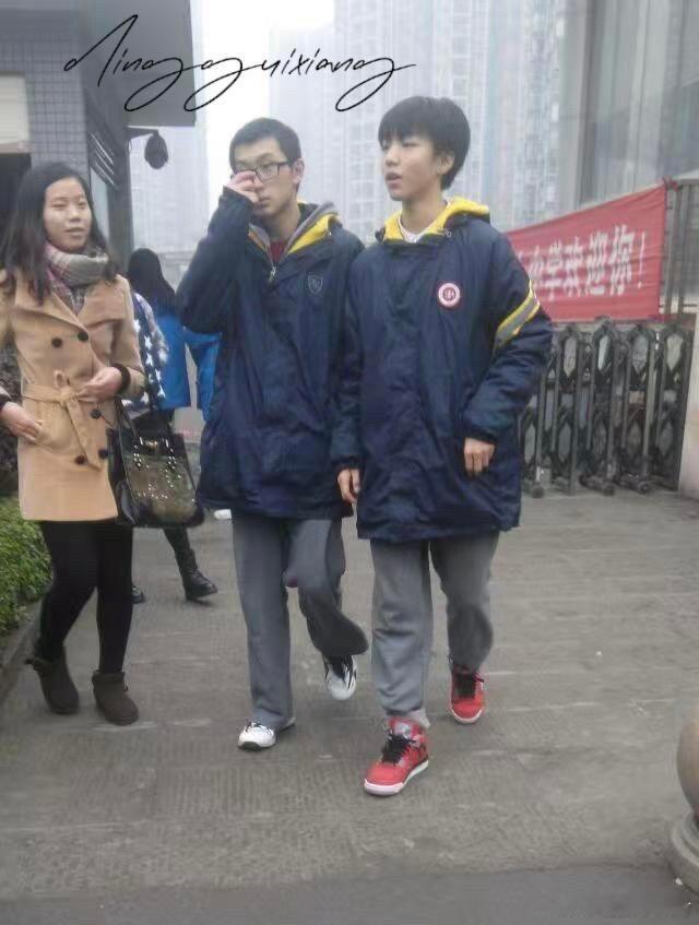 早期八中的王俊凯 