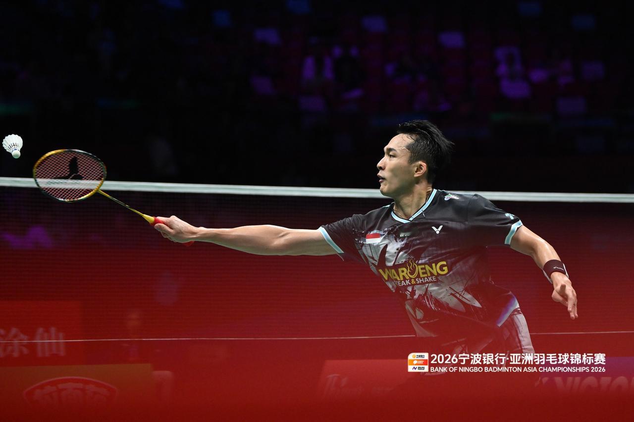 乔纳坦爆冷无缘四强
宁波亚锦赛
印尼名将乔纳坦以21-23，17-21不敌印度小