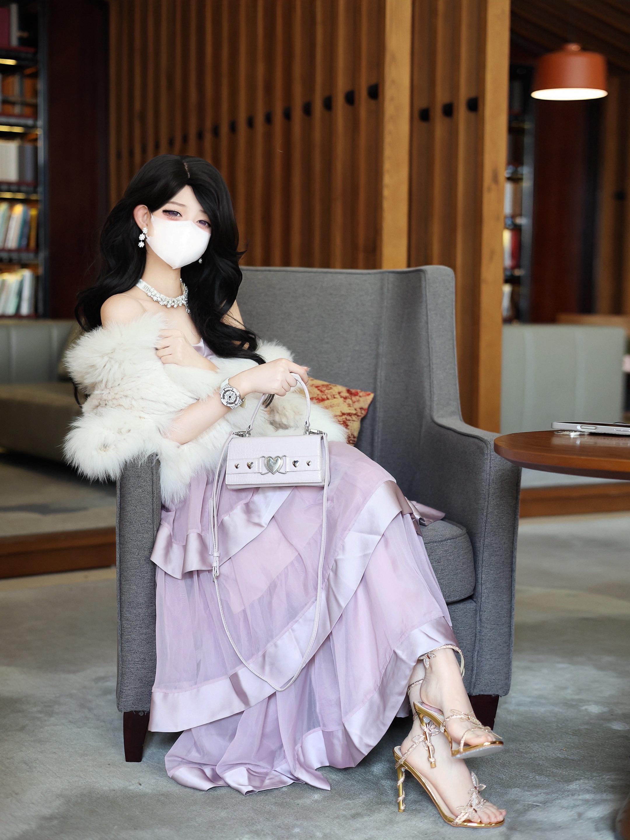 你温柔的唇致命的眼神。