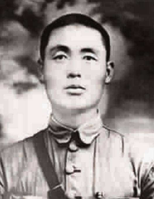 1937年1月，甘肃高台县城。

一个将军把最后一颗子弹留给了自己。

城外是马