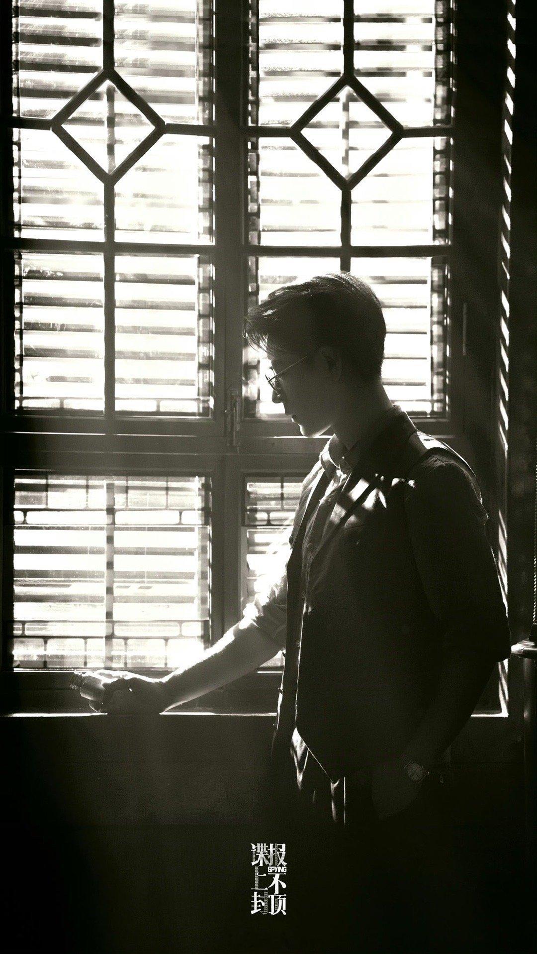 肖战谍报上不封顶预排q1播出肖战《谍报上不封顶》也要来了啊！网传肖战新剧预排q1