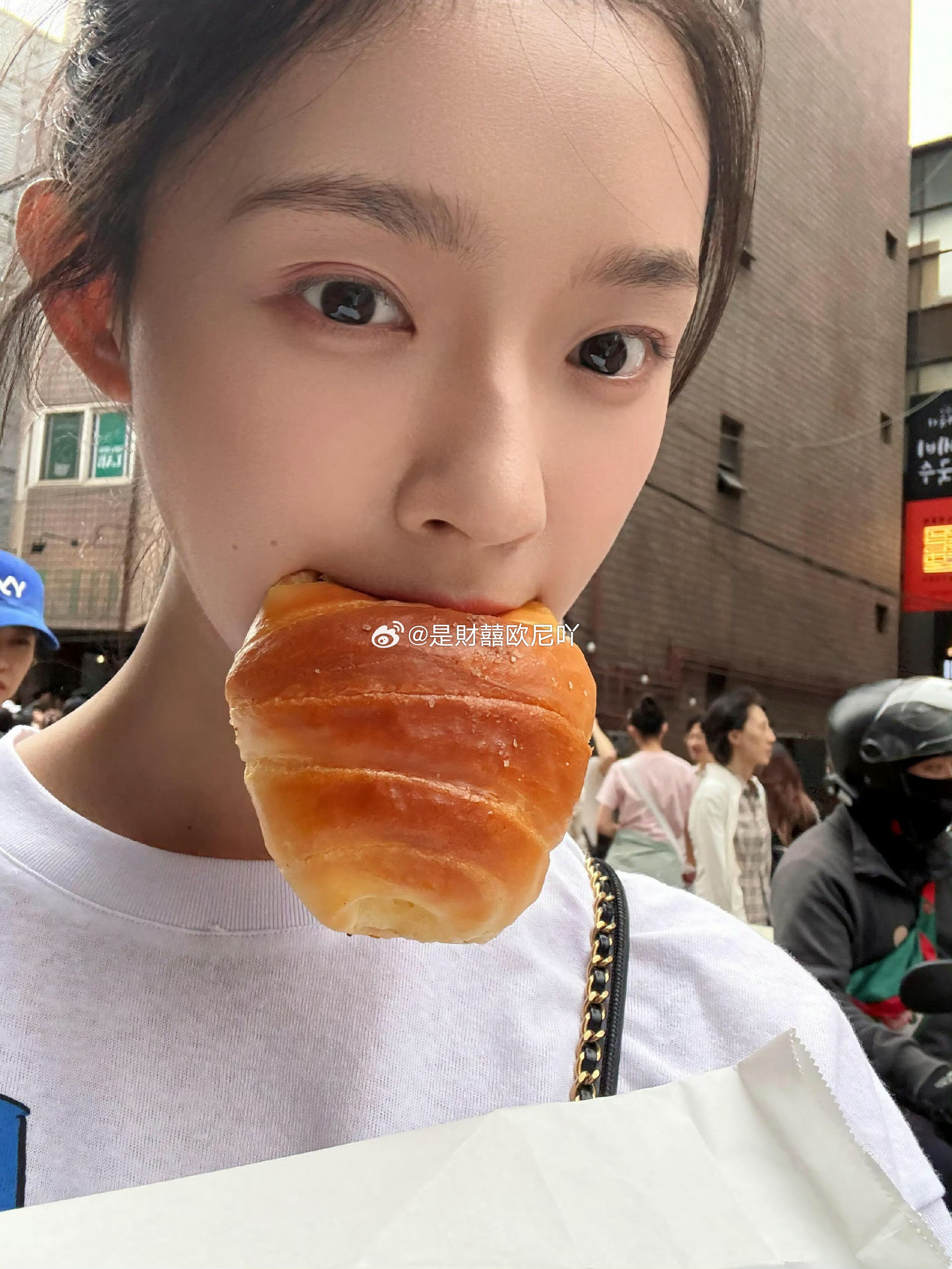 林允瘦到认不出169cm 94斤左右  很瘦，不用再瘦了！很美，没有认不出，认得