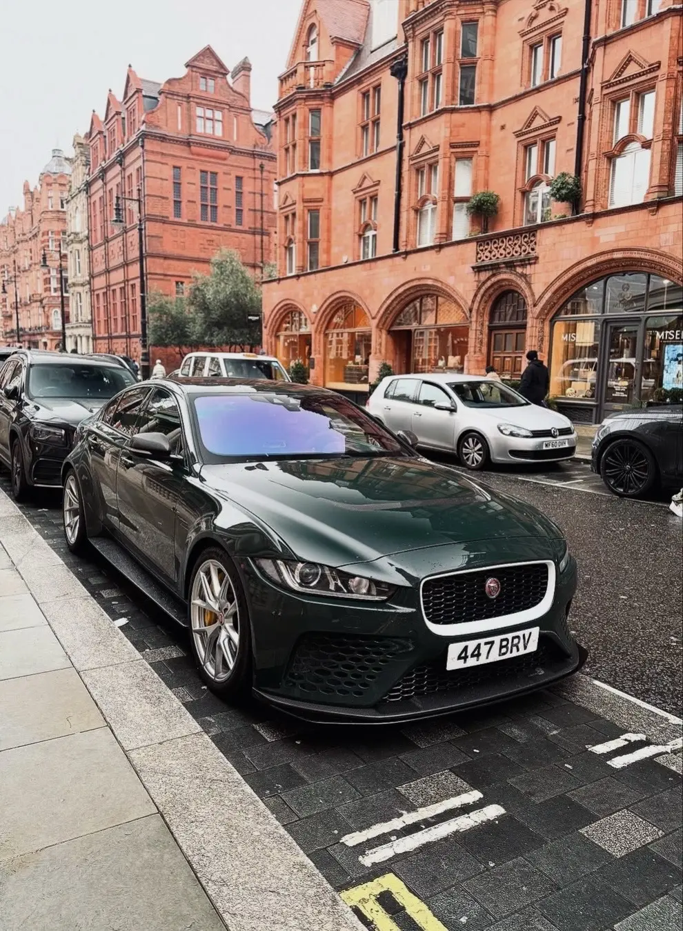 Jaguar XE PJ8，600BHP.