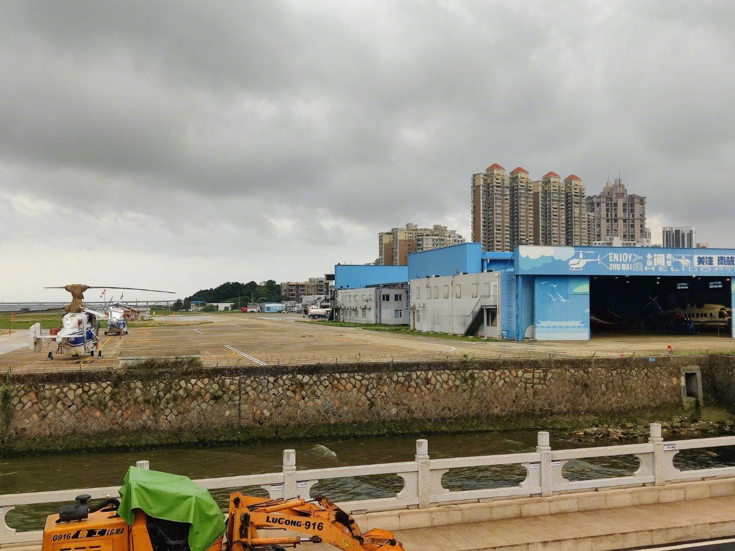 航空君航空科普 眼尖的才能发现，图中有6架不同型号的直升机，分别由4家制造商设计