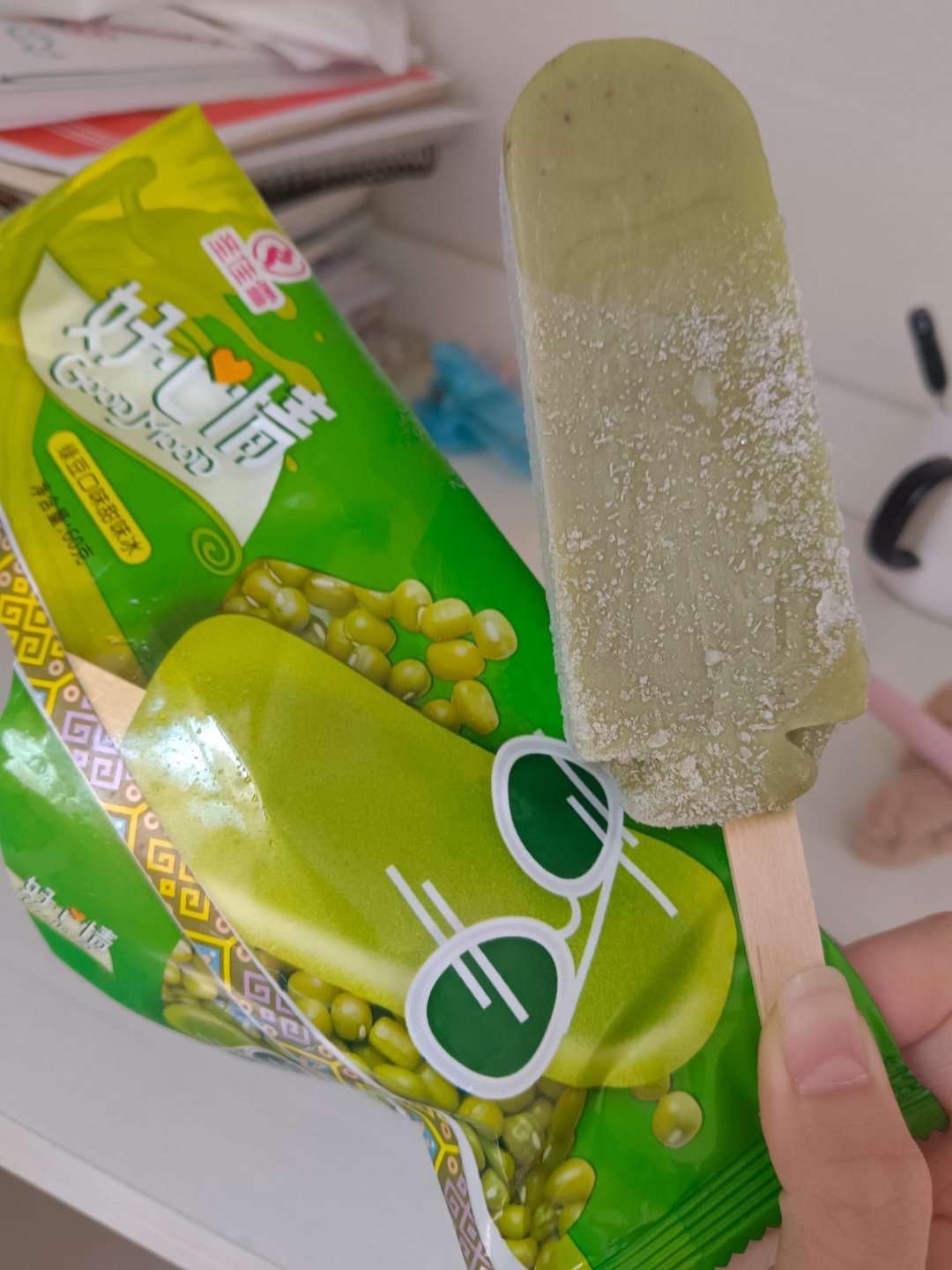 跟谁没有似的。 