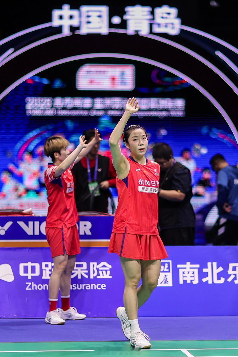 贾一凡说：这么久了，我还能站在这个位置，很感谢搭档给了我信心，她也变得更加‘激进