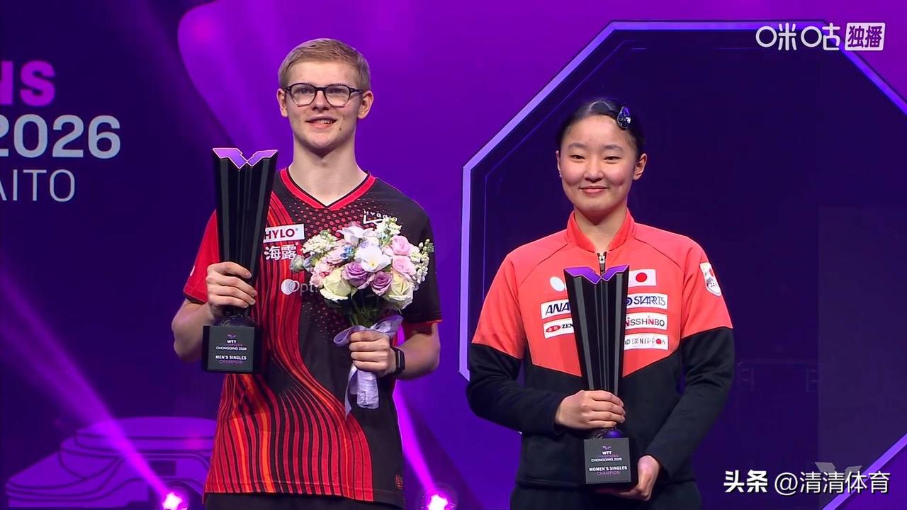 重庆这一站，我们的主场，但是女单、男单冠军全部被外协拿走。
看着对手开心庆祝的模