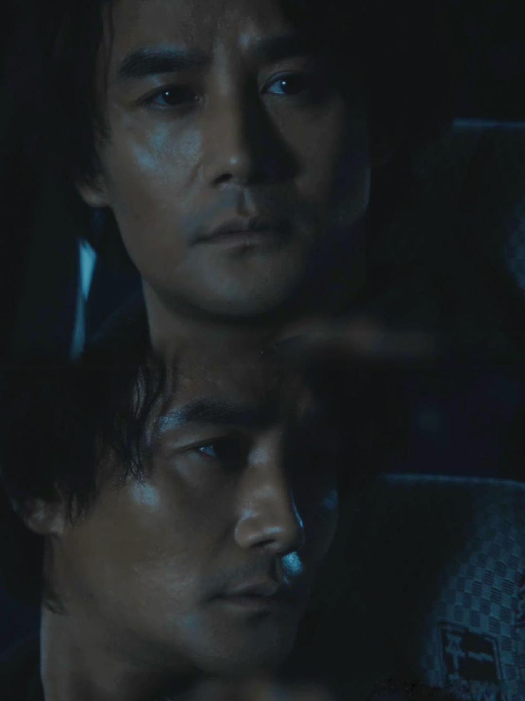 王凯新剧收着演王凯新剧审讯戏王凯演马憩最妙的就是收着演✨不靠嘶吼爆发，一个停顿、