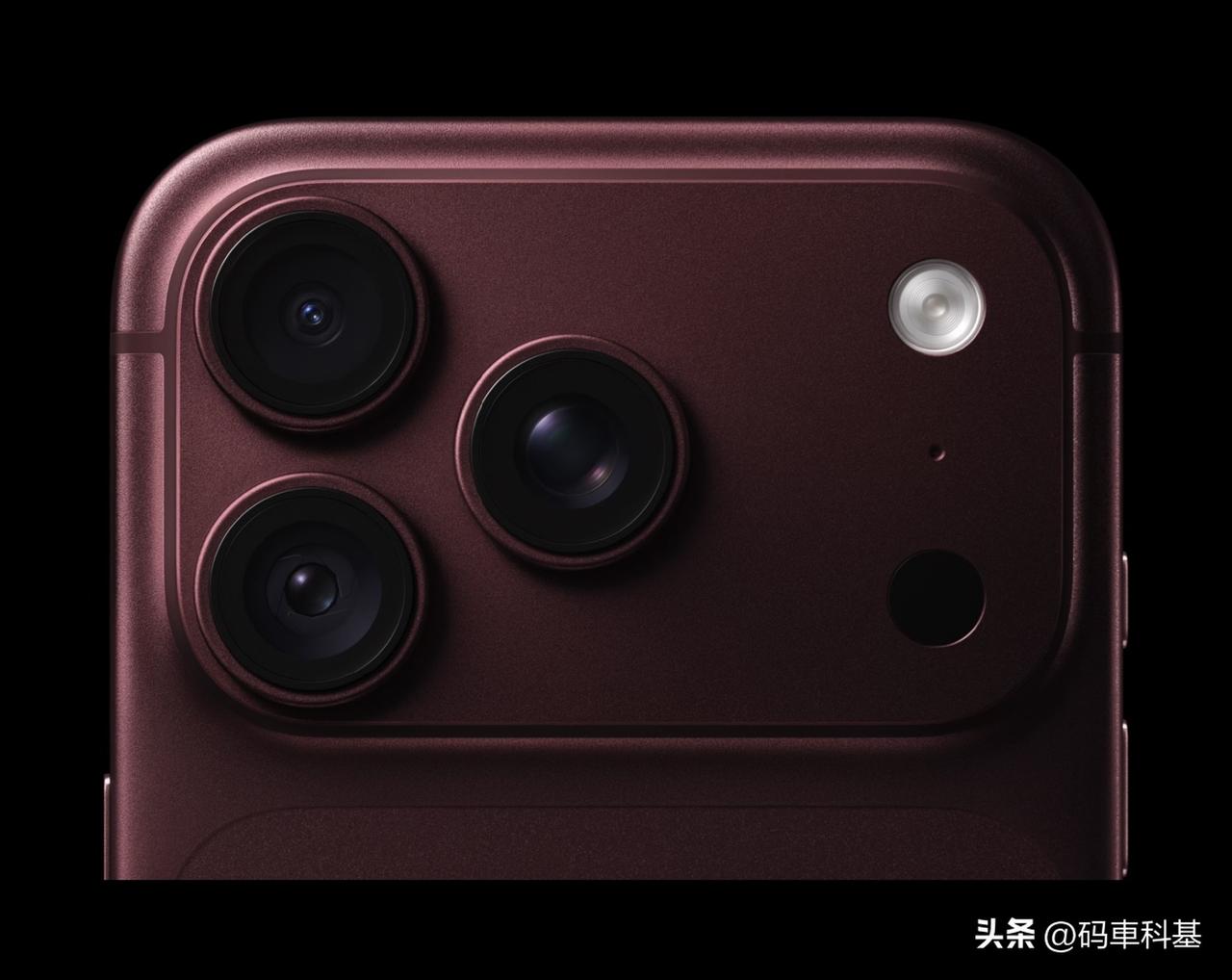 Apple苹果iphone的药丸终于变小了…

从刘海屏到灵动岛，基于目前发布会