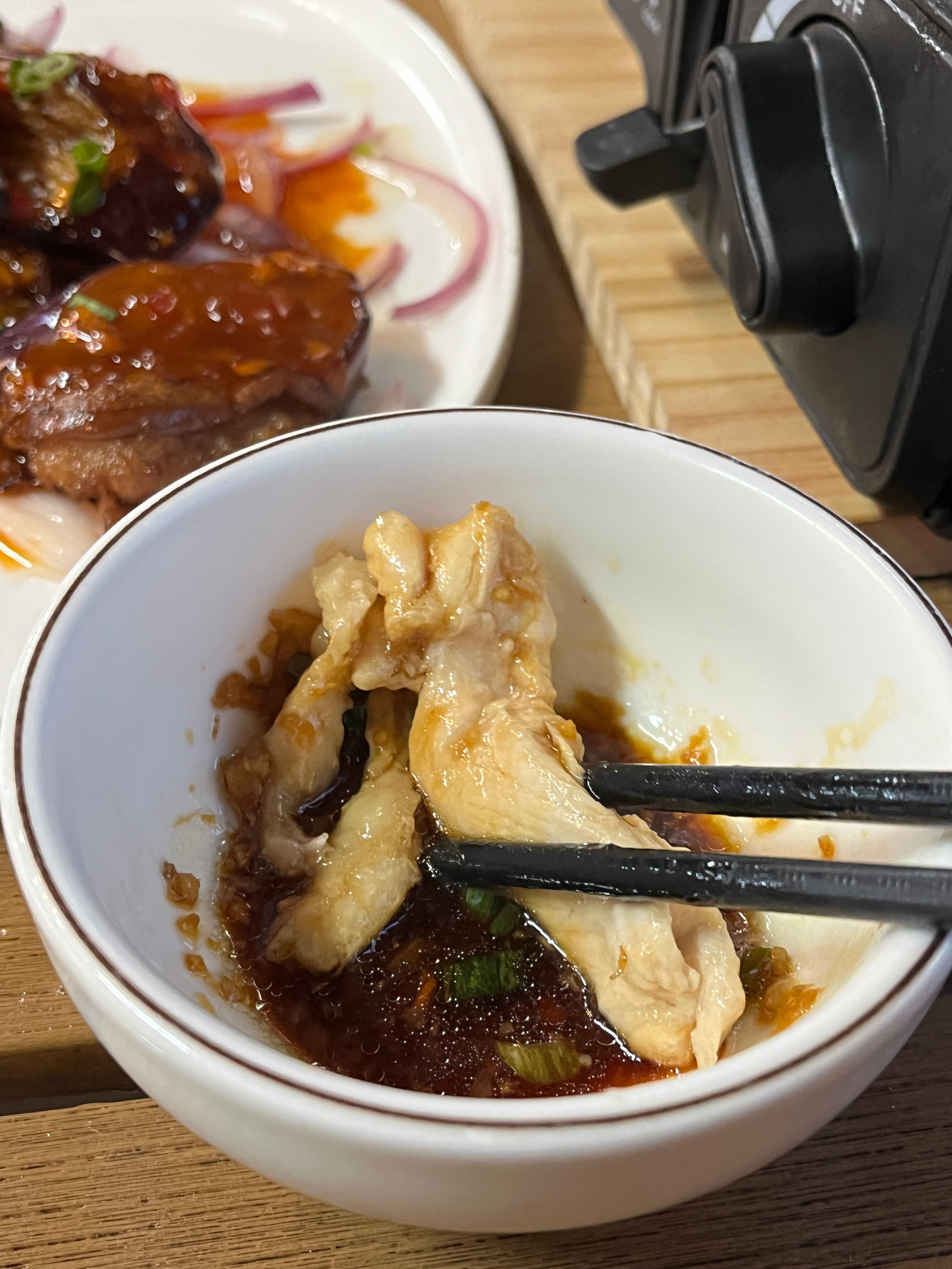 第一次吃桑拿鸡是在佛山的食尚盛宴，但是体验感非常不好💢感觉是因为用的团购，被区