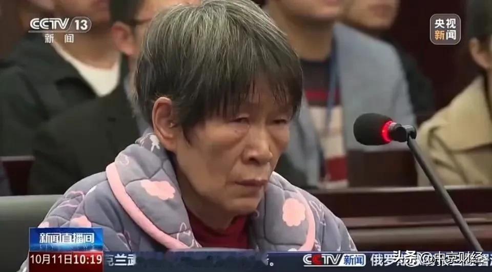 #余华英卖的第1个孩子是自己儿子#虎毒不食子，但人不一定。死刑是法律的极限，不是