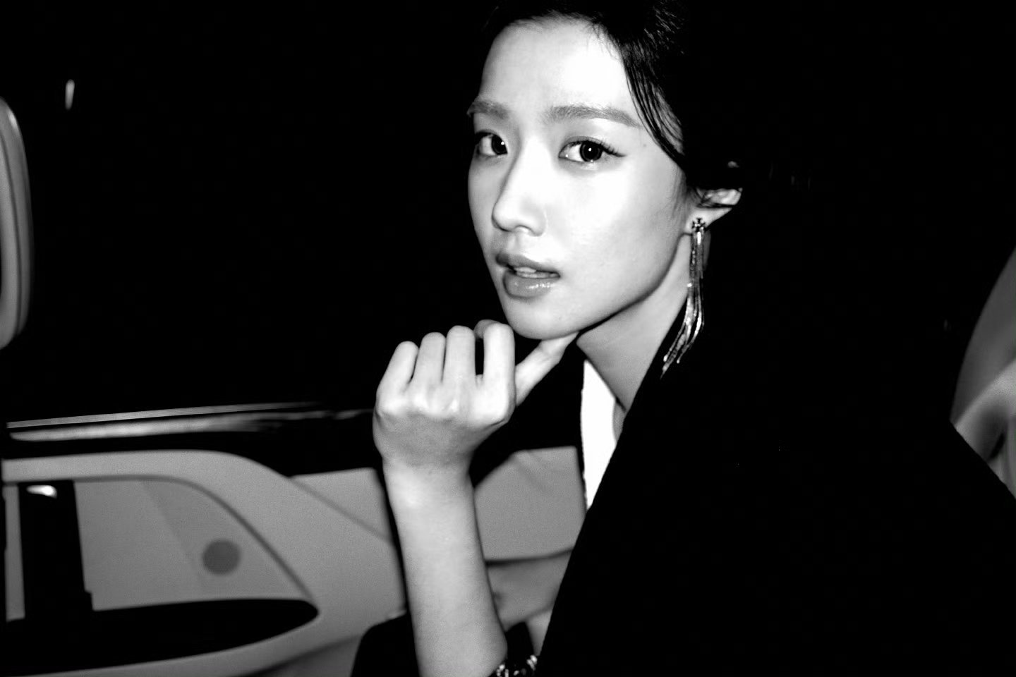 卢昱晓工作室审美卢昱晓这么漂亮工作室到底在干什么白费了卢昱晓这张好看的脸 ​​​