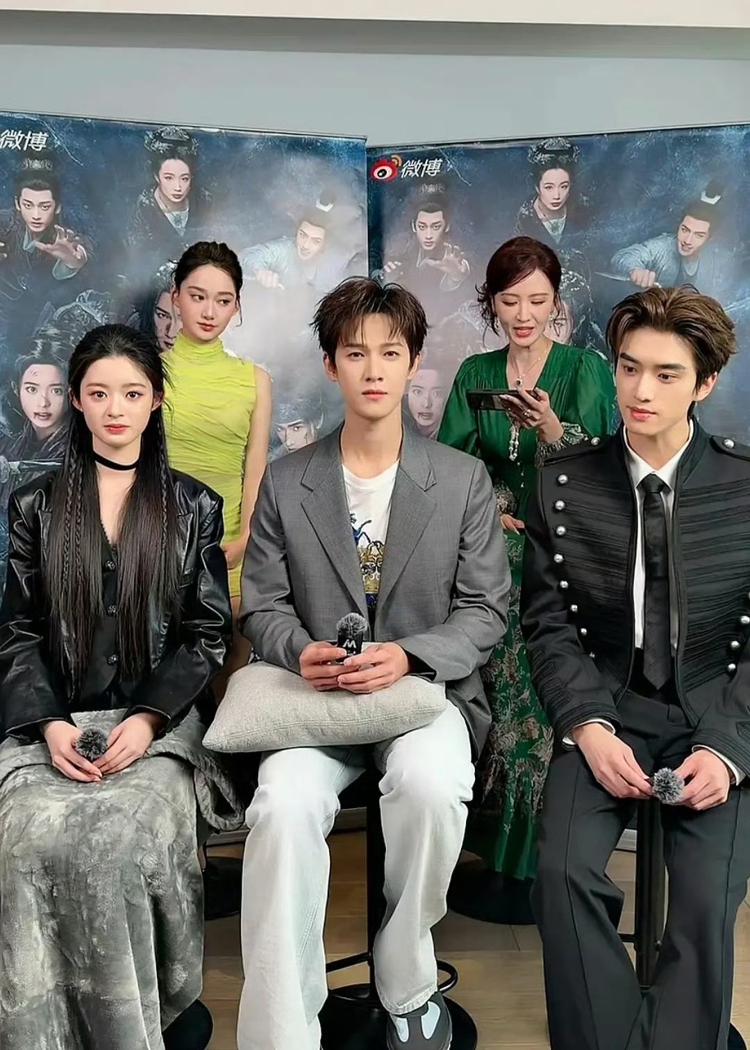 冰湖重生直播李昀锐，黄杨钿甜，张康乐，夏梦，张萌 冰湖重生直播状态 