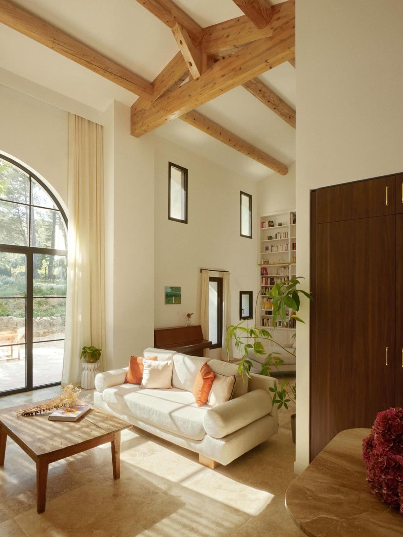 老房子独有的静谧与治愈，是新房无法复刻的温柔。什么样的装修才算是好装修家