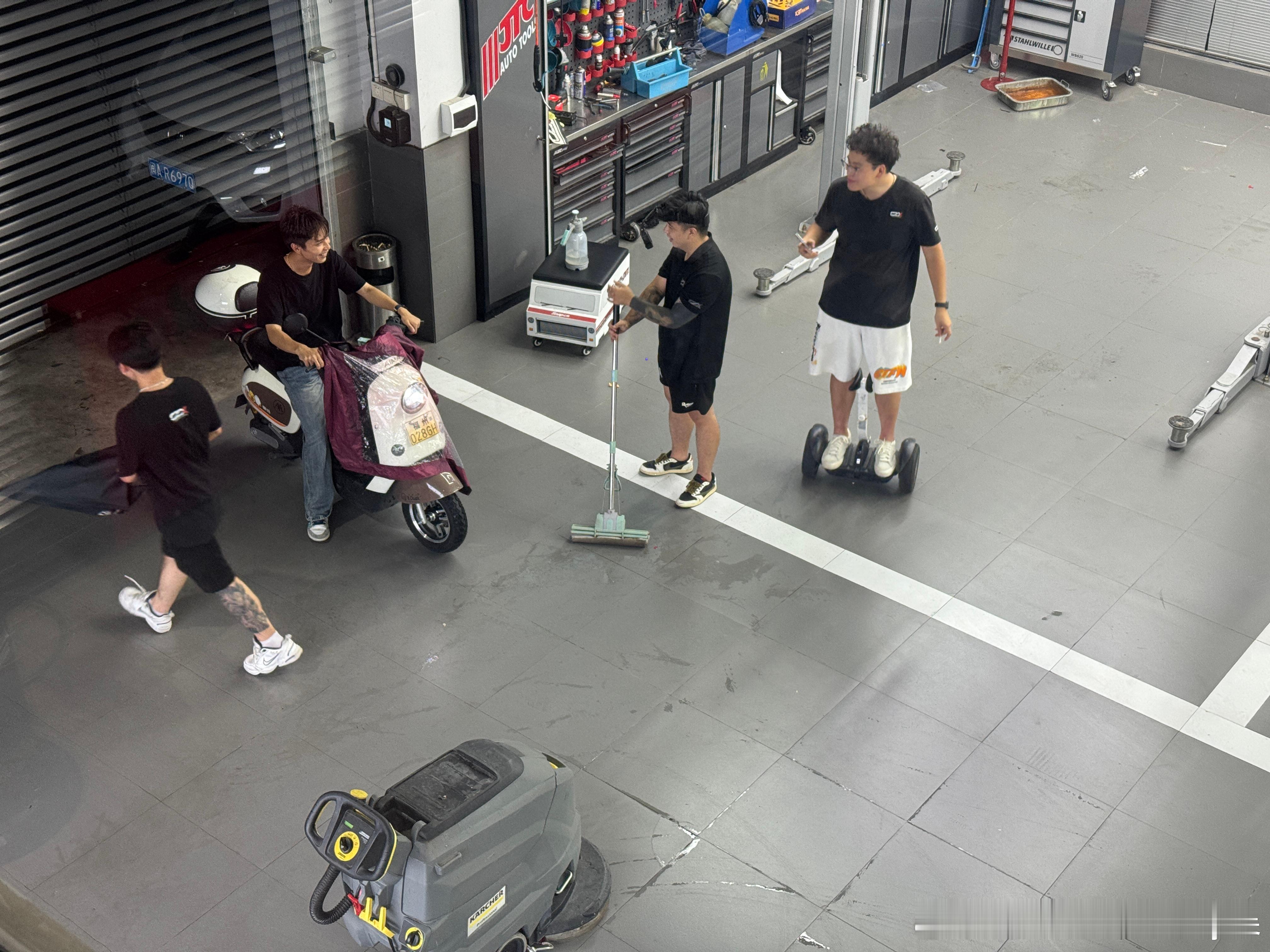 费脑时刻 剧情拍摄  ​​​