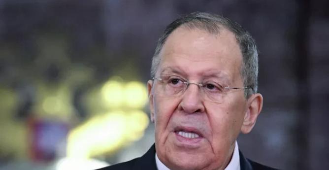 俄罗斯外长拉夫罗夫表示，截止到目前为止，没有任何一个国家可以提供证明伊朗在研制核