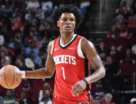 首节战罢火箭28-24领先鹈鹕，阿门得到9分、默里得到10分