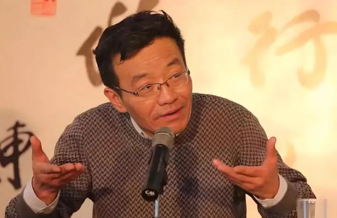 复旦大学教授王德峰，撕开了中国社会当下最大的遮羞布，振聋发聩！他说：“今日之中国