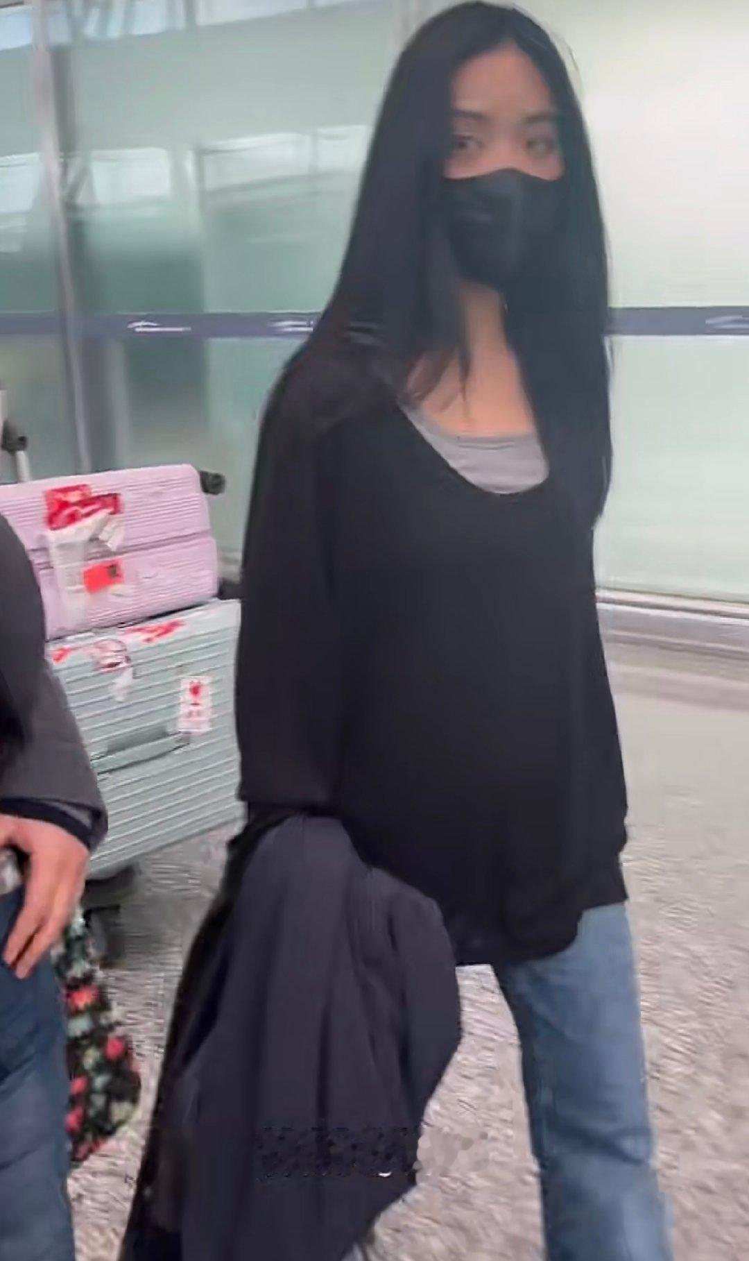 沈月连轴转状态 活力之夜圆满落幕，新组行程无缝衔接，满负荷工作依旧保持最佳状态，