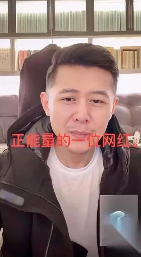 跑外卖救妈

车被扣了

换你你能扛得住吗？

19岁杭州姑娘，爸爸早走，妈妈肝