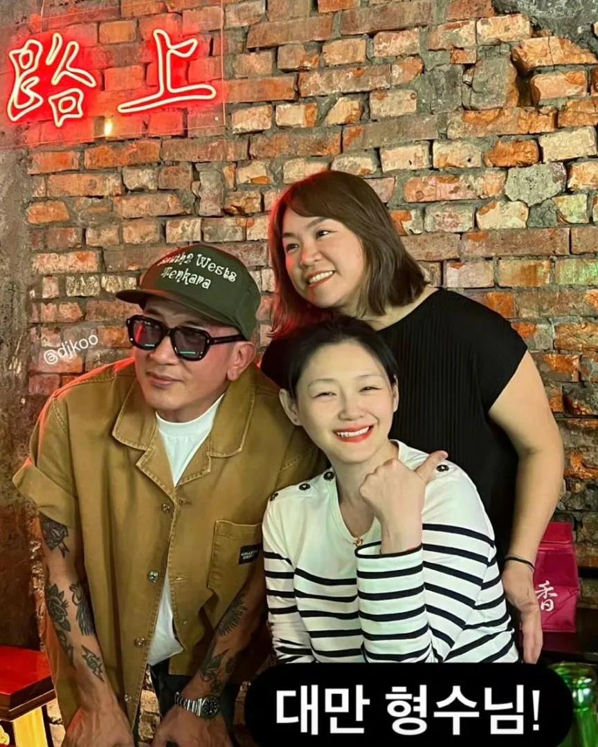 大S还是顾着孩子的吧？具俊晔DJ秀现场，大S带着老妈还有妹妹一大家子去助阵，唯独