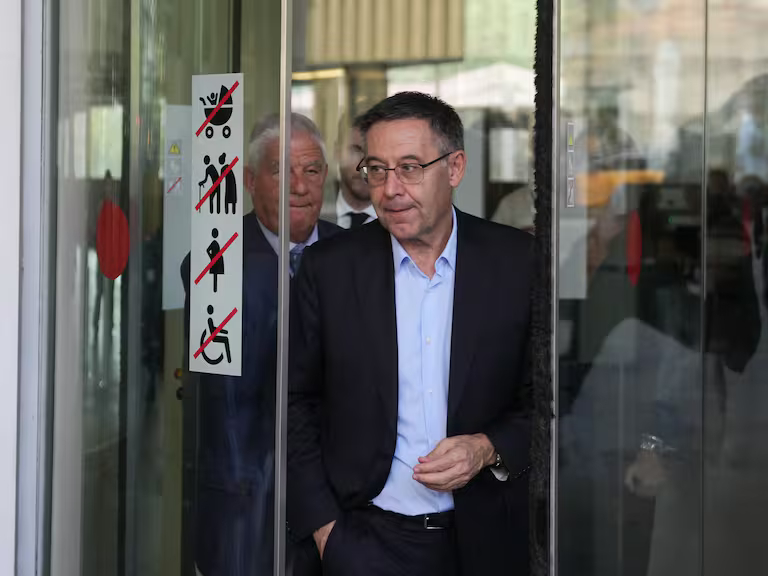 塞尔电台：公关门后续🚨 巴塞罗那当地警方 Mossos d'Esquadra 