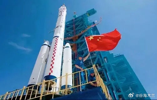 美国军方的中国问题专家RoseWilcox，最近写文章警告华盛顿，在中国的十五五