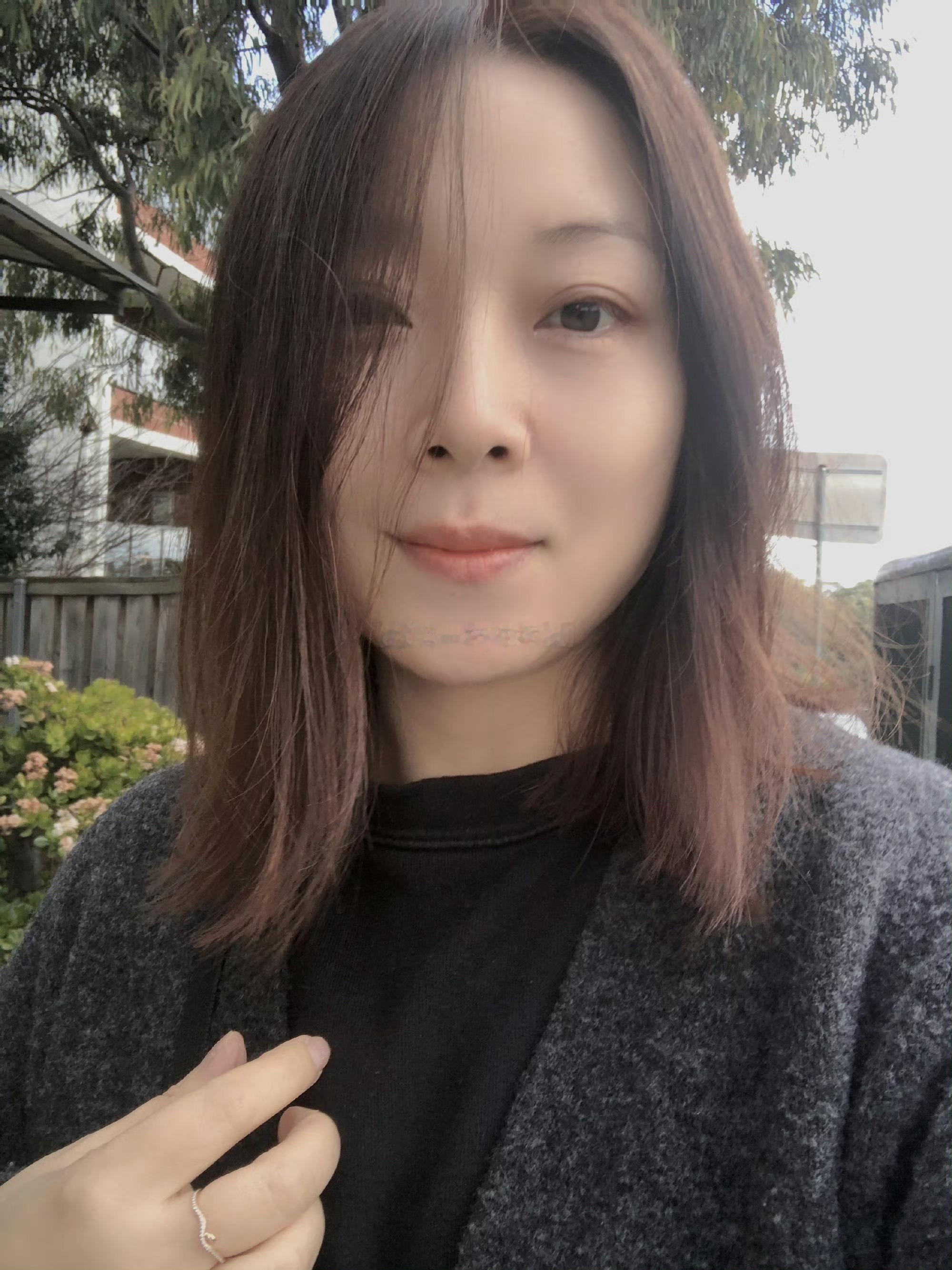 早今天阴天有点冷。 ​​​