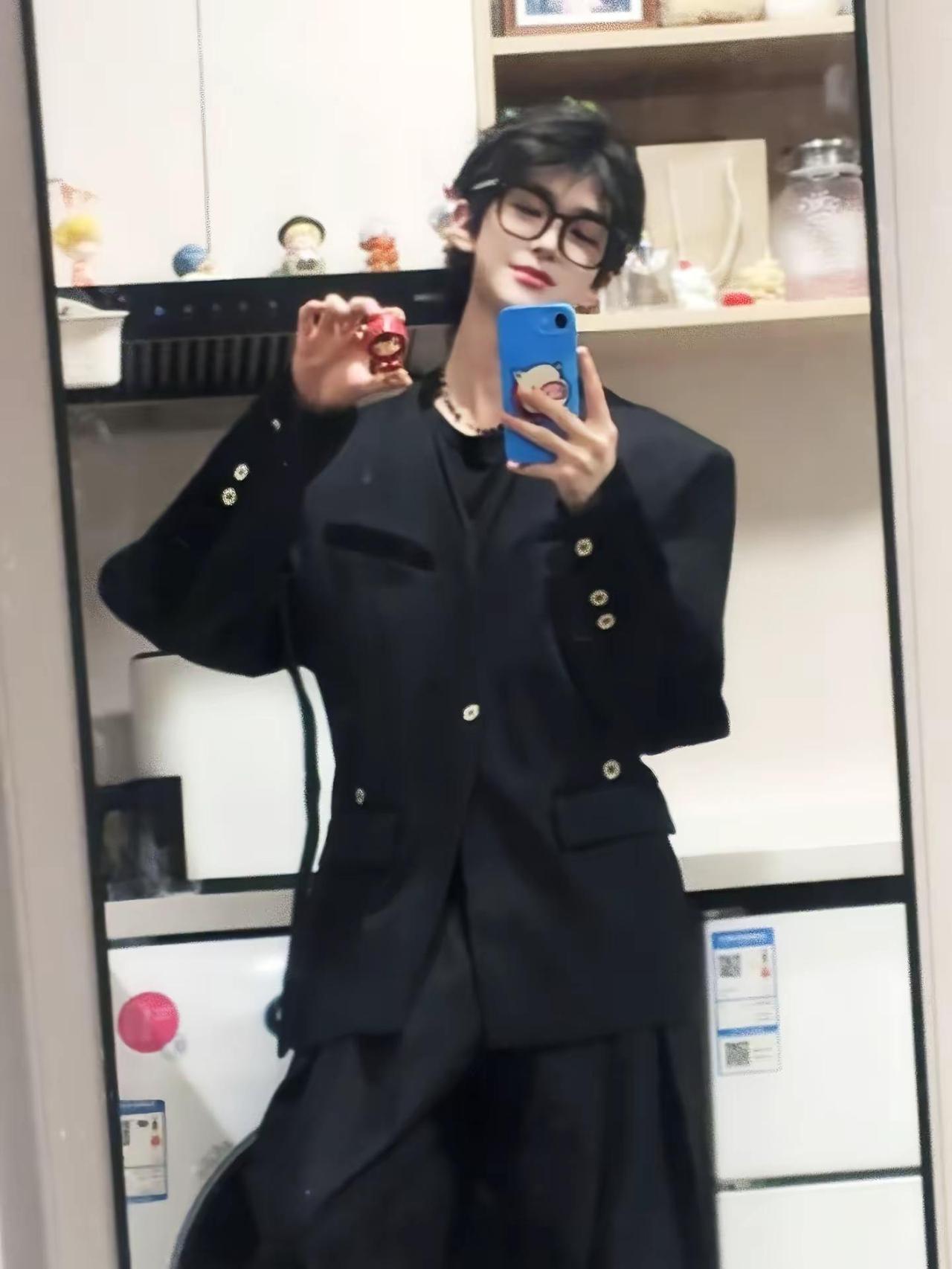 可爱又迷人的反派角色。当我不局限于一种穿搭风格时 男友穿搭 西装